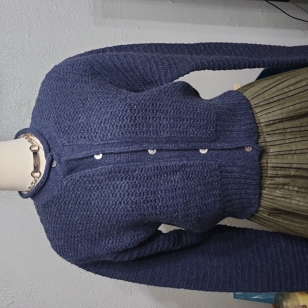 TSE $599 Navy Cashmere Cardigan Abalone Shell Buttons Cable Knit Crop Sz. M EUC - Picture 3 of 13